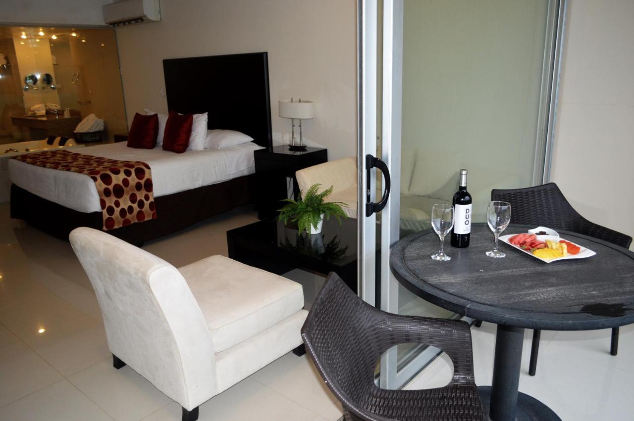 Sun Hotel Warnes Dış mekan fotoğraf