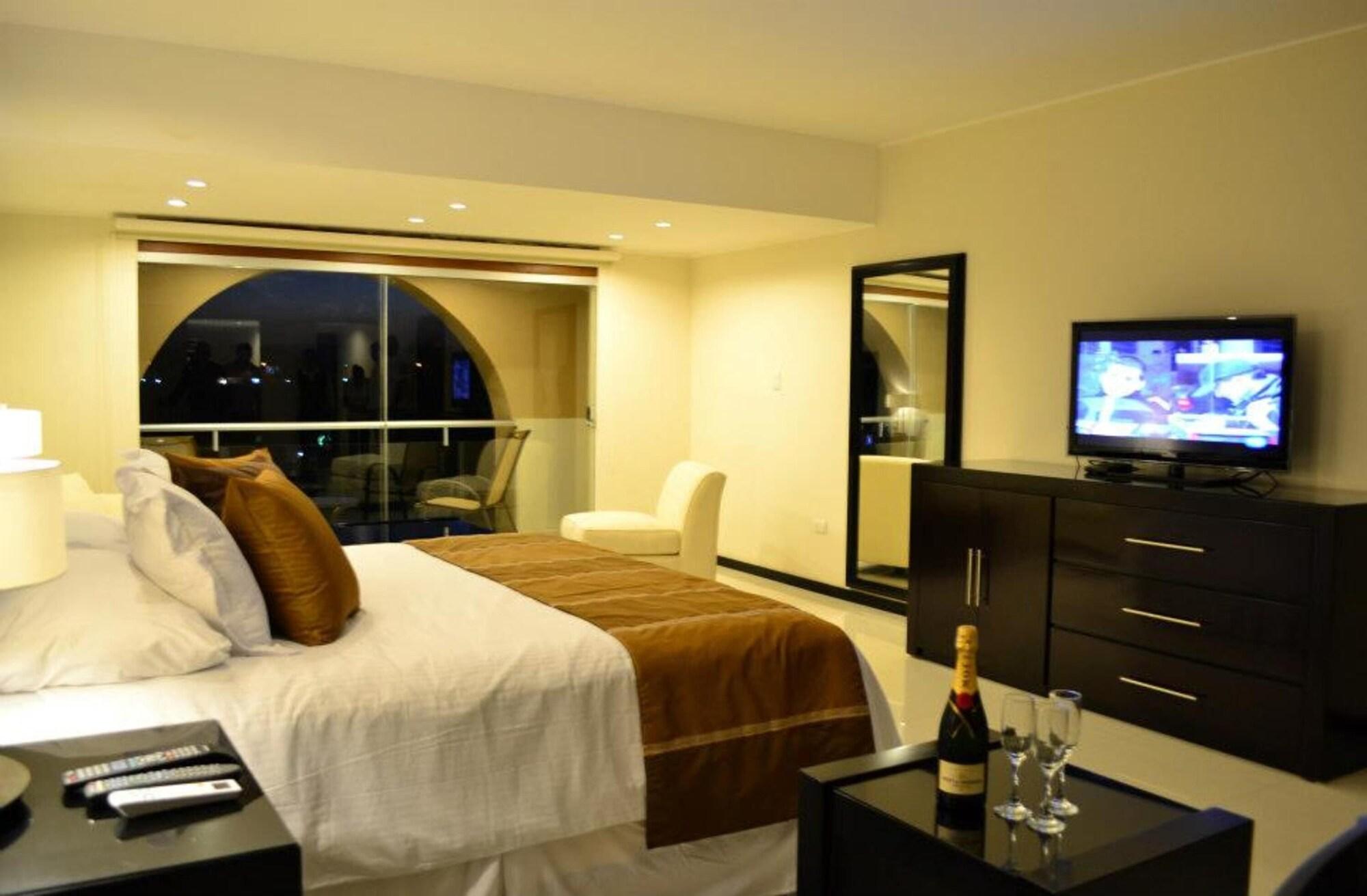 Sun Hotel Warnes Dış mekan fotoğraf