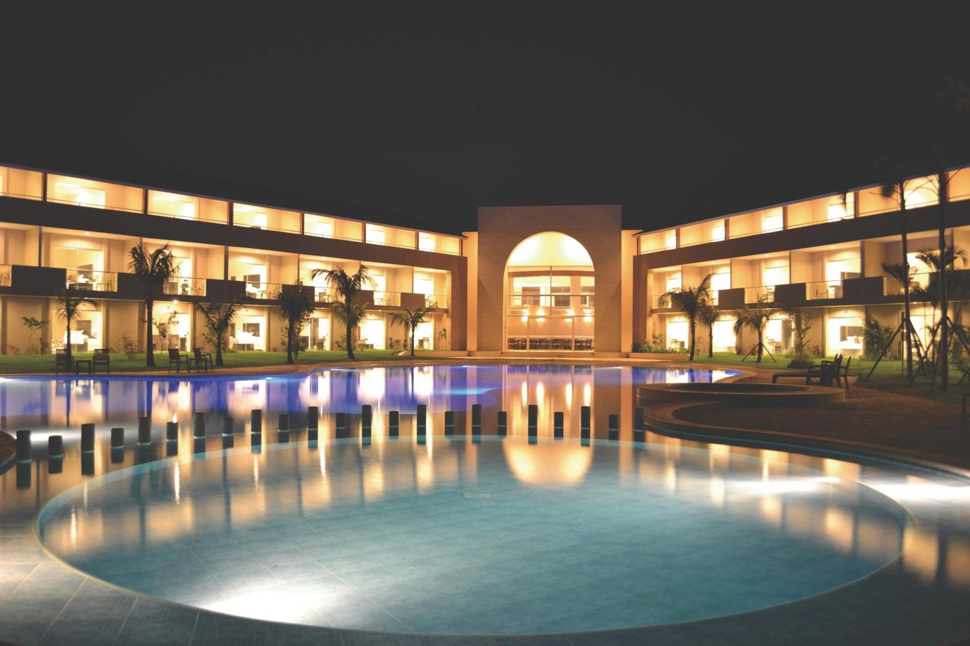 Sun Hotel Warnes Dış mekan fotoğraf