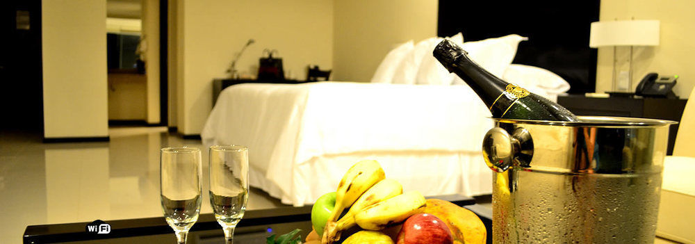Sun Hotel Warnes Dış mekan fotoğraf