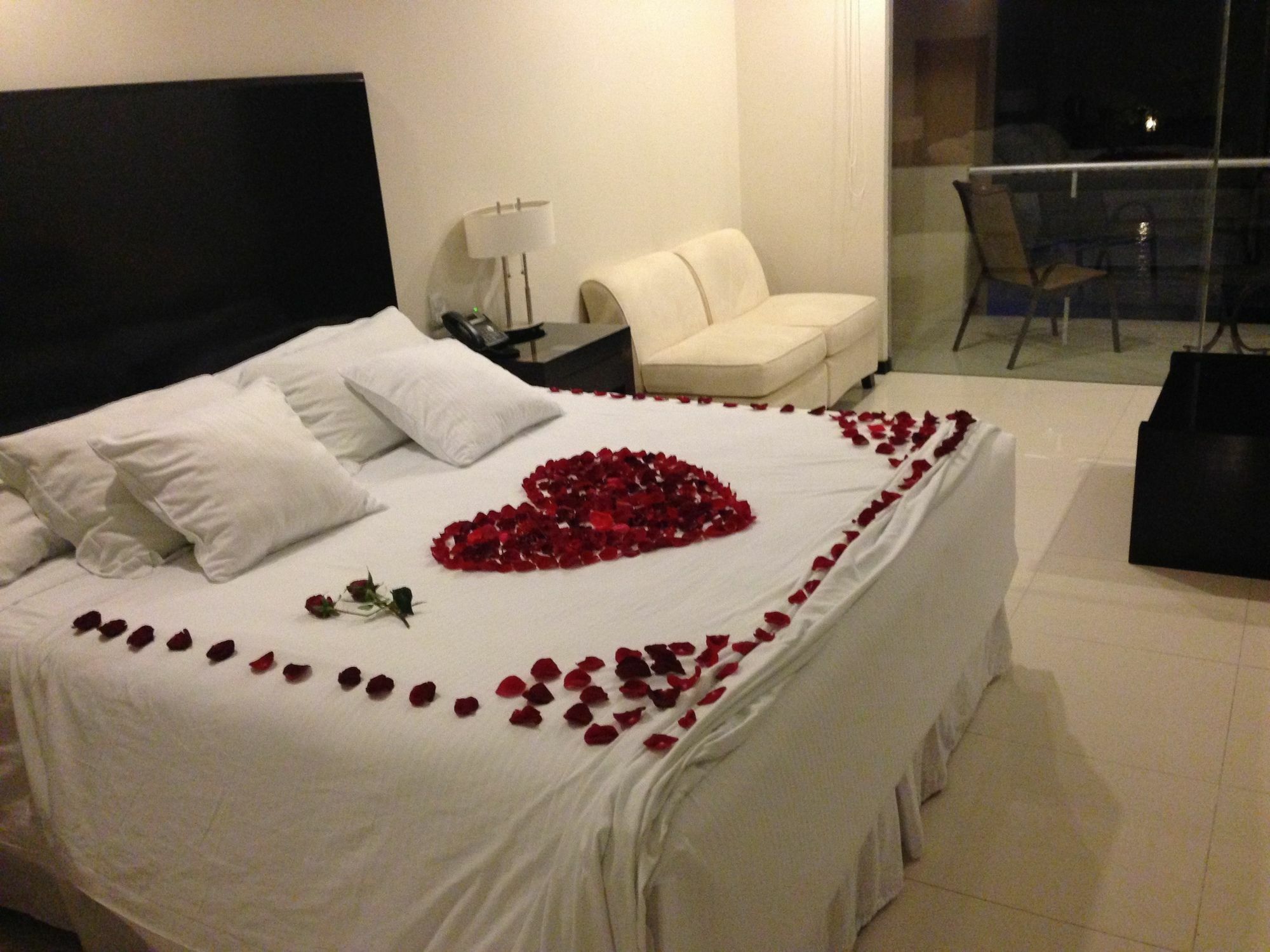 Sun Hotel Warnes Dış mekan fotoğraf