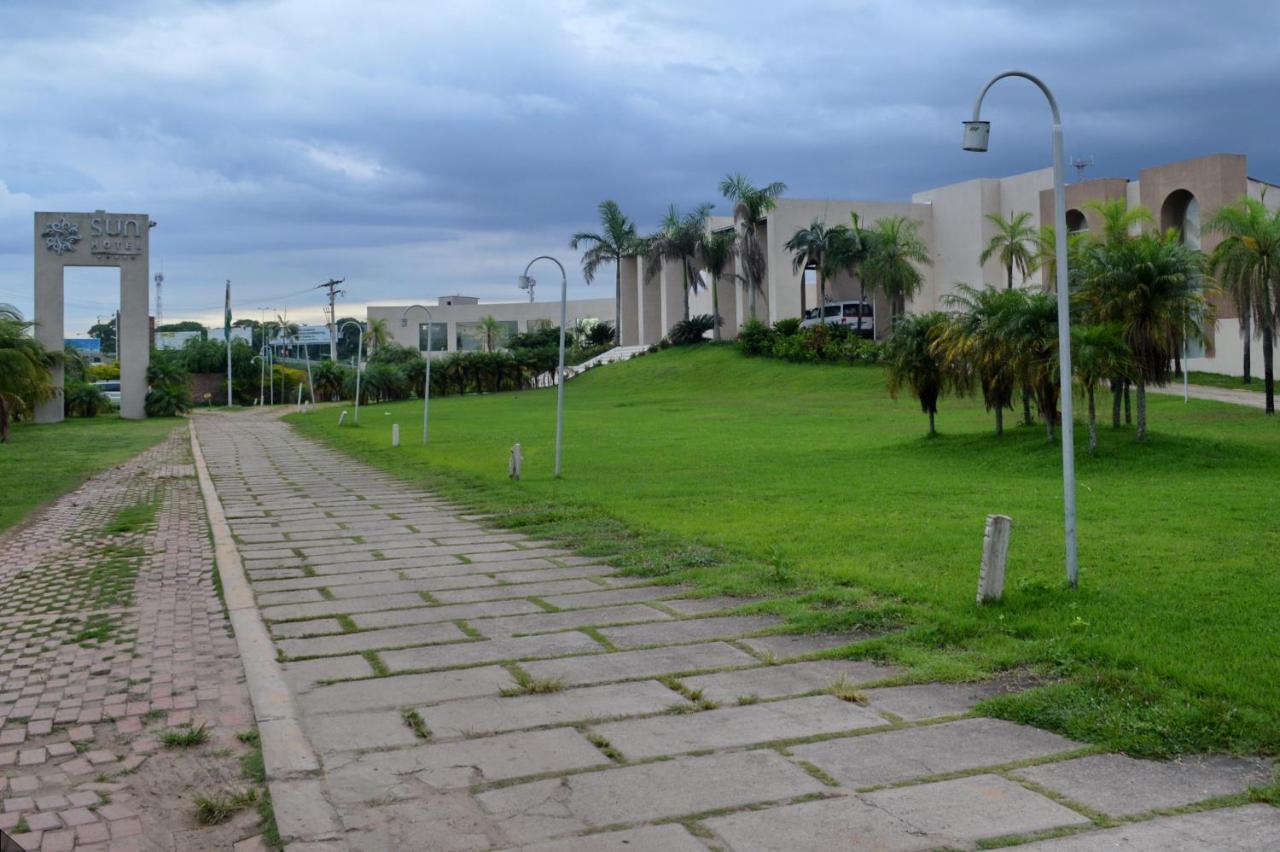 Sun Hotel Warnes Dış mekan fotoğraf